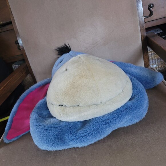 Disney Vintage Eeyore Plush Backpack! - Picture 16 of 17